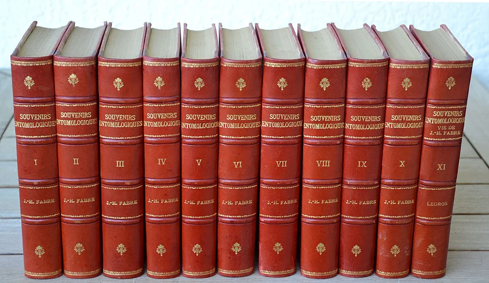 Souvenirs entomologiques – Études sur l’instinct et les mœurs des insectes – Édition définitive illustrée [suivi de : ] La vie de J.H. Fabre naturaliste, suivie du répertoire général analytique des souvenirs entomologiques par le Dr G.-V. Legros.