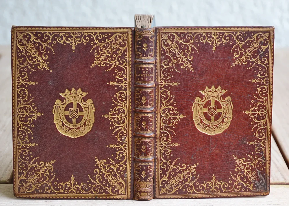 État alphabétique de Mrs les officiers du Corps Royal de l’Artillerie. Année 1774 [suivi de :] État par régimens de Mrs les officiers du Corps Royal de l’Artillerie. Année 1774. - photo