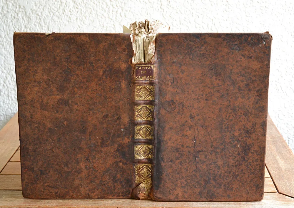 1] [Cantates Françoises à I et II voix. Avec simphonie, et sans simphonie. Livre premier]. - photo