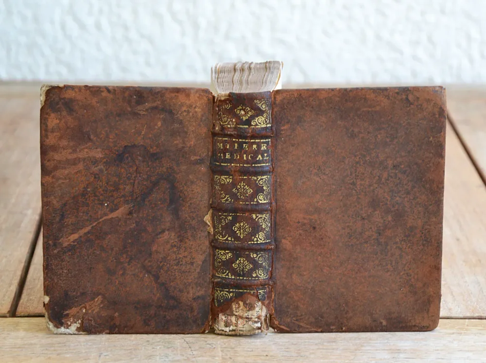 Matière médicalle.
8# car il y un compendium des principes de Mr Chyrac. - photo