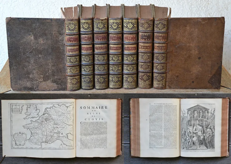 Histoire de France, depuis l’établissement de la monarchie françoise dans les Gaules.
Nouvelle édition, revue, corrigée & augmentée par l’auteur, & enrichie de plusieurs médailles authentiques. - photo