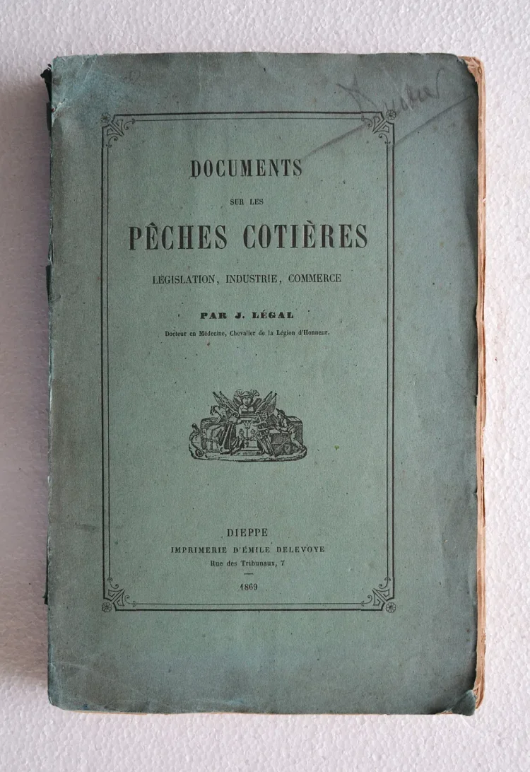 Documents sur les pêches côtières. Législation, industrie, commerce. - photo