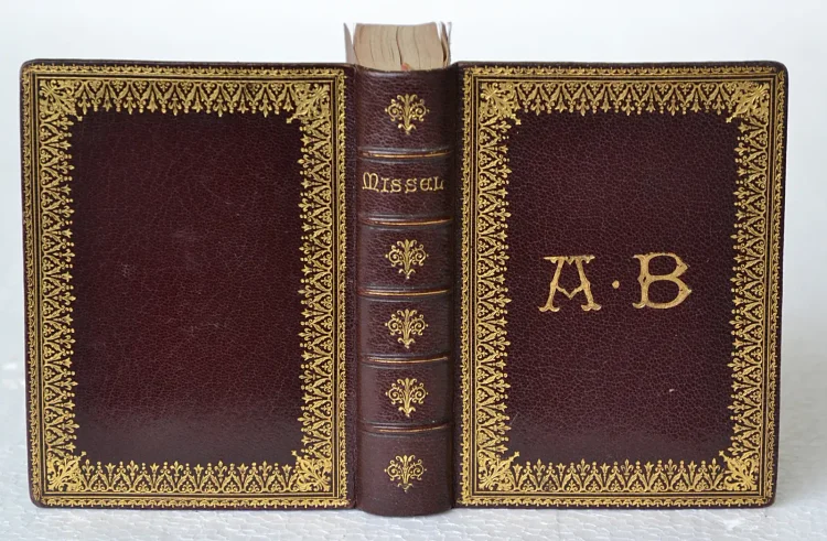 Missel de Notre-Dame, contenant les offices des dimanches et des principales fêtes de l’année. - photo