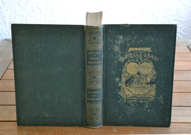 Les enfants du capitaine Grant – Voyage autour du monde.
Illustré de 172 vignettes par Riou gravées par Pannemaker. - photo