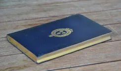 Mémoire écrit par Marie-Thérèse-Charlotte de France sur la captivité des princes et princesses ses parents, depuis le 10 août 1792 jusqu’à la mort de son frère arrivée le 9 juin 1795.
Publié sur le manuscrit autographe appartenant à Madame la Duchesse de Madrid. - photo