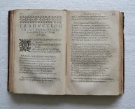 « Bertaut s’est fait un chemin particulier entre Ronsard et Desportes. Il a plus de clarté que le premier, plus de force que le second et plus d’esprit et de politesse que les deux ensemble » (Madeleine Scudéry).
Les œuvres poétiques de Mr. Bertaut, Evêque de Sées, Abbé d’Aunay, premier Aumosnier de la Reine.
Dernière édition, augmentée de plus de moitié outre les précédentes impressions. - photo