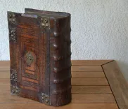 Biblia Sacra des oudé ende nieuwé Testamets ofte de Gantshe heylige shrift (…). - photo
