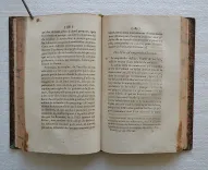 Élémens de l’art vétérinaire.
Traité de la conformation extérieure du cheval ; de sa beauté et de ses défauts ; des considérations auxquelles il importe de s’arrêter dans le choix qu’on doit en faire ; des soins qu’il exige, de sa multiplication, ou des haras, etc.
A l’usage des élèves des écoles impériales vétérinaires.
Sixième édition , publiée avec des notes par J.B. Huzard, vétérinaire, membre de l’Institut de France (…). - photo