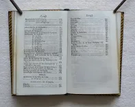Calendario manual y guia de forasteros en Madrid para el año de 1827 + Estado militar de España. - photo