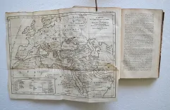 Sainte Bible en latin et en François, avec des notes littérales, critiques et historiques, des préfaces et des dissertations (…).
Tirées du commentaire de Dom Augustin Calmet, Abbé de Senones, de M. l’Abbé De Vence, & des auteurs les plus célèbres ; pour faciliter l’intelligence de l’Écriture Sainte.
Ouvrage enrichi de cartes géographiques & de figures.
Troisième édition, revue, corrigée & augmentée de diverses notes & dissertations nouvelles. - photo