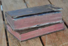 Novelas exemplares.
Dirigidas a la exelentissima señora Condessa de Westmorland. En esta ultima imprecion.
Adornadas y illustradas de muy bellas estampas. - photo