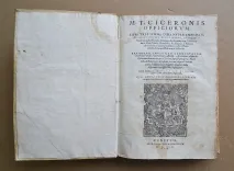 Officiorum. Libri tres summa cura nuper emendati, commentantibus Petro Marso, Francisco Maturantio, & Ascensio (…). - photo