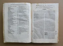 Officiorum. Libri tres summa cura nuper emendati, commentantibus Petro Marso, Francisco Maturantio, & Ascensio (…). - photo