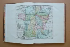 L’indicateur fidèle ou guide des voyageurs, qui enseigne toutes des routes royales et particulières de la France (…)
Contenant toutes des villes, tous le bourgs, villages, hameaux, fermes, châteaux (…)
Accompagné d’un itinéraire instructif et raisonné sur chaque route, qui donne le jour et l’heure du départ, de la dinée et de la couchée tant des cochers par eau, que des carrosses, diligences, et messageries du Royaume (…)
Cinquième édition, corrigée et considérablement augmentée en 1785. - photo