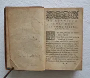 Les premières œuvres.
Au Roy de France & de Pologne.
Revues, corrigées & augmentées en ceste dernière impression.
A Lyon, par les Héritiers de François Didier, à l’enseigne du Fénix, sans date [1580] (Tchémerzine, T2, p. 884). - photo