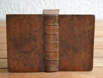 Cours d’opérations de chirurgie, démontrées au jardin-royal.
Quatrième édition, revue, augmentée de remarques importantes, & enrichie de figures en taille-douces, qui représentent les instruments nouveaux les plus en usage. - photo