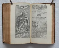 Trattato dell’oratione, & de la meditatione, nel quale si tratta de principali misteri della fede nostra, con altre cose di molto profitto al Christiano.
Composto per il R. Padre Luigi di Granata, dell’ordine de Padri Predicatori, et nuovamente tradotto dallo spagnuolo in italiano, per l’eccellente medico M. Vincenzo Buondi Mantouano. - photo