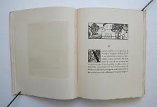 Le mariage basque.
Illustré de huit eaux-fortes en couleurs gravées en deux planches par André Lambert, d’après les aquarelles de Ramiro Arrue.
Ornements typographiques dessinés par R. Arrue, gravés sur bois par A. Lambert. - photo