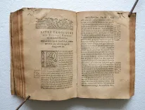 Épistres familières de Sainct Hierosme, divisées en trois livres.
Traduites de latin en françois, par Iean Lavardin, Abbé de l’Estoille. - photo
