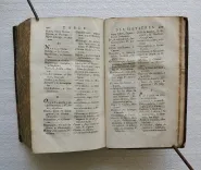 Dictionnaire interprète de matière médicale, et de ce qui y a rapport ; contenant l’explication des termes arabes, grecs & latins ; des abréviations ; des caractères, ainsi que des opérations de chimie & de pharmacie ; avec des observations de théorie & de pratique sur ces sciences, & sur l’histoire naturelle.
Ensemble une courte description anatomique des parties du corps humain.
Ouvrage utile à ceux qui se destinent à l’étude ou à l’exercice de quelqu’un des objets de Médecine. - photo