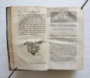 Dictionnaire interprète de matière médicale, et de ce qui y a rapport ; contenant l’explication des termes arabes, grecs & latins ; des abréviations ; des caractères, ainsi que des opérations de chimie & de pharmacie ; avec des observations de théorie & de pratique sur ces sciences, & sur l’histoire naturelle.
Ensemble une courte description anatomique des parties du corps humain.
Ouvrage utile à ceux qui se destinent à l’étude ou à l’exercice de quelqu’un des objets de Médecine. - photo