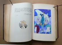 Album mensuel d’Art et de Littérature.
Sous la direction littéraire de Monsieur Jean Hermanovits. Sous la direction artistique de Monsieur Brunelleschi.
Imprimé par M. François Bernouard. Enluminé par M. Jean Saudé.
Le tirage de cet album est restreint à huit cents exemplaires (n°213). - photo