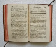 L’esprit de l’Encyclopédie, ou choix des articles les plus curieux, les plus agréables, les plus piquans, les plus philosophiques de ce grand Dictionnaire.
On ne s’est attaché qu’aux morceaux qui peuvent plaire universellement, & fournir à toutes sortes de lecteurs, & sur tout aux gens du monde, la matière d’une lecture intéressante. - photo