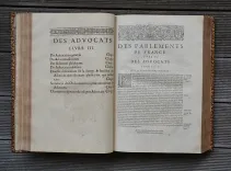 Treze livres des parlemens de France.
Esquels est amplement traicté de leur origine et institution, et des présidens, conseillers, gens du Roy, greffiers, secrétaires, huissiers & autres officiers ; & de leur charge, devoir, & juridiction : ensemble de leurs rangs, séances, gages, privilèges, règlements & mercurialles.
Œuvre très utile non seulement à tous officiers des parlemens, mais à tous autres magistrats de France. - photo