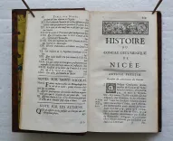 Mémoires pour servir à l’histoire ecclésiastique des six premiers siècles.
Justifiés par les citations des auteurs originaux. Avec une chronologie, où l’on fait un abrégé de l’histoire ecclésiastique & profane ; & des notes pour éclaircir les difficultés des faits & de la chronologie. - photo