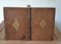 Décade contenant la vie et gestes de Henry le Grand, Roy de France et Navarre IIII° du Nom.
En laquelle est représenté l’Estat de la France depuis le dernier traicté de Cambray 1559. Jusques à la mort dudict Seigneur, icelle comprise, avec ce qui c’est faict & passé incontinent après icelle : les grandeurs des deux couronnes de France & de Navarre & les droicts dudit Seigneur sur plusieurs grandes terres & seigneuries. - photo