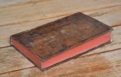 La géographie rendue aisée, ou traité méthodique pour apprendre la géographie ; rangé dans un ordre nouveau, propre à faciliter l’étude de cette science.
Avec un abrégé de la sphère, & une table très-ample en forme de dictionnaire. - photo