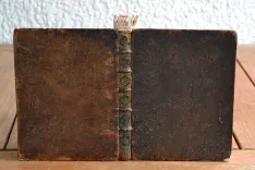 Extraicts du thrésor de Chartres du Roy, des registres aussi, de divers parlemens, des conciles, et des historiens. Touchant les plus considérables procédures criminelles faites contre toutes sortes d’ecclésiastiques, tant Evesques et religieux qu’Archevesques et Cardinaux accusez de crime de lèze maiesté soit en France, soit en Espagne et autres Royaumes. - photo