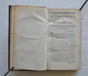 Lettres originales de Mirabeau, écrites du donjon de Vincennes, pendant les années 1777, 78, 79 et 80.
Contenant tous les détails sur sa vie privée, ses malheurs, et ses amours avec Sophie Ruffei, marquise de Monnier.
Recueillies par P. Manuel, citoyen français. - photo
