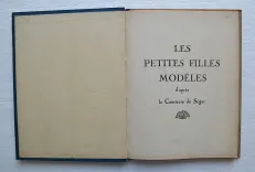 Les petites filles modèles. - photo