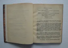 Advis et supplication au Roy pour le rétablissement des Chevaliers du Saint Sépulcre de Jérusalem.
Ensemble un brief discours de voyage de la Terre Sainte fait par Messire de Royère, Baron de Brignac et de Beaudéduit, Chevalier de l’Ordre.
Suivi de :
Les voyages du Seigneur de Villemont, Chevalier de l’Ordre de Hierusalem, Gentilhomme du Pays de Bretagne.
Les manuscrits originaux de « l’Advis » et du « Voyage en Terre Sainte » de François de Royère, se trouvent au château de Brignac, commune de Royère (Haute-Vienne). - photo