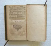 Hesiodi Ascraei, quae extant, cim notis, ex probatissimis quibusdam autoribus, brevissimis, selectissimisque.
Accedit insuper Pasoris Index (…). - photo