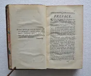 Les vapeurs et maladies nerveuses, hypocondriaques, ou hystériques ; reconnues & traitées dans les deux sexes. On y a joint :
Une exposition anatomique des nerfs, avec figures, par M. Alexandre Monro.
L’extrait des principaux ouvrages sur la nature & les causes des maladies nerveuses.
Des conseils sur le régime & la conduite qu’on doit observer pour se préserver, tant de l’attaque que des retours de ces maladies.
Ouvrages revus & publiés par M. Lebègue de Presle, Docteur-Régent de la Faculté de Médecine de Paris, Censeur Royal. - photo