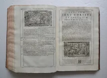 Biblia Sacra – Vulgate editionis.
Sixti V & Clem. VIII Pont. Max. Auctoritate recognita.
Notis chronologicis, historicis, et geographicis illustrata, juxta editionem parisiensem Antonii Vitre (…). - photo