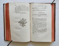 Le guide du fermier, ou instructions pour élever, nourrir, acheter & vendre les bêtes à cornes, les brebis, les moutons, les agneaux & les cochons.
Contenant les symptômes de leurs maladies / Les remèdes pour les guérir / Le choix de leur nourriture, de leurs pâturages / La manière de faire le meilleur beurre & différentes espèces de fromages / La façon d’élever la volaille, les dindons, les oies, les canards (…).
Traduit de l’anglais sur la quatrième édition. - photo